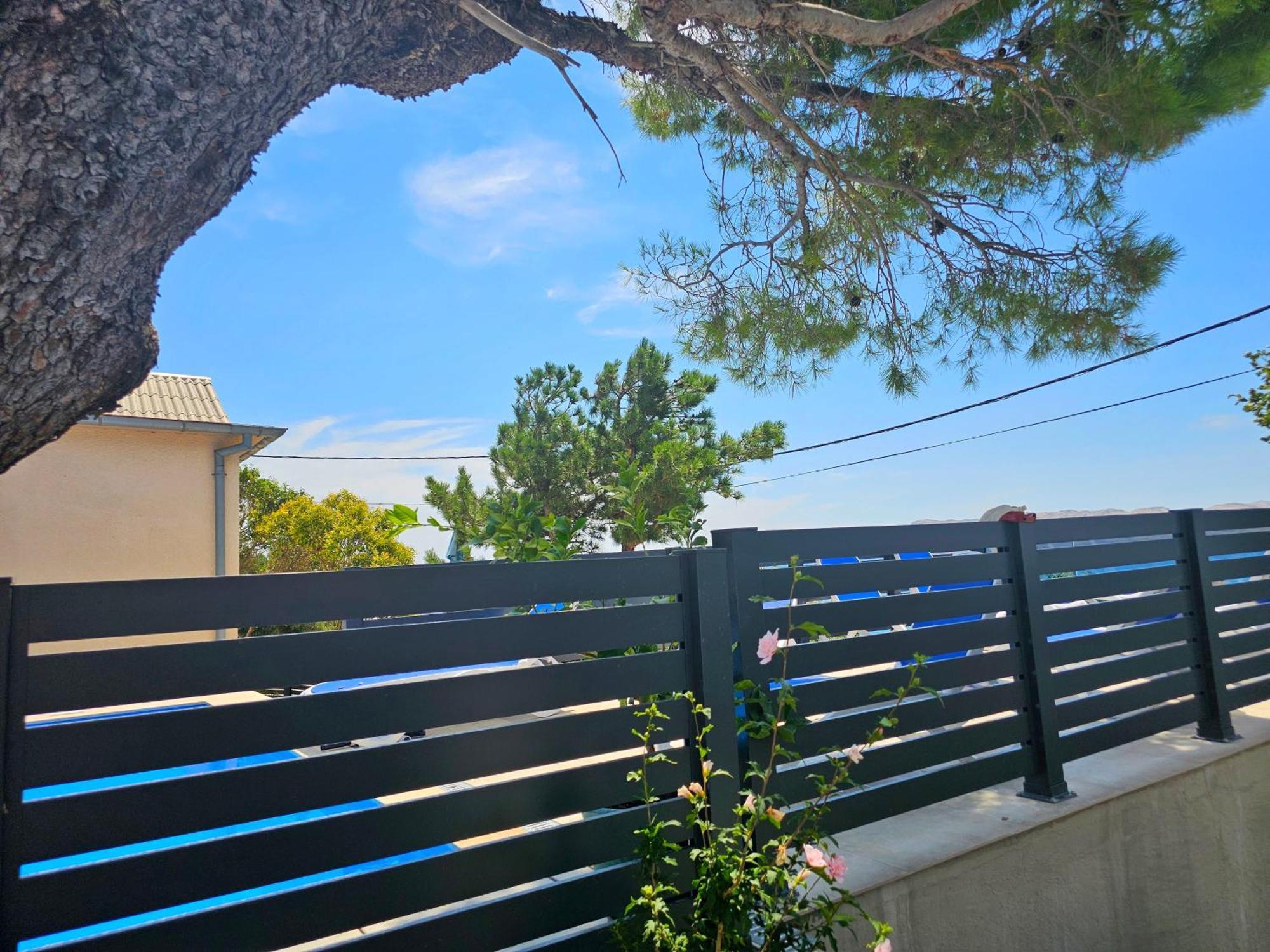 צזריקה Beachfront House Ivana With Pool - Renovated 2025 מראה חיצוני תמונה